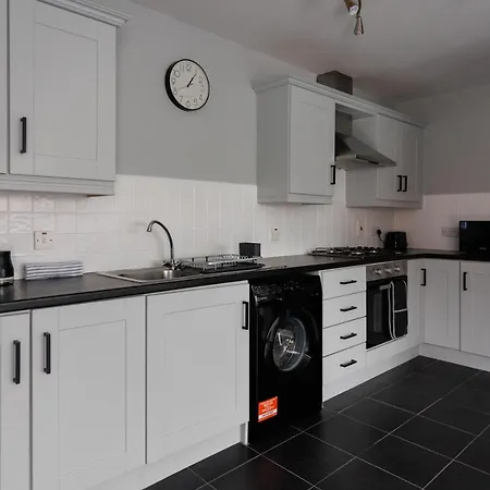 2 Bedroom Ground Floor Apartment Belfast Exterior photo