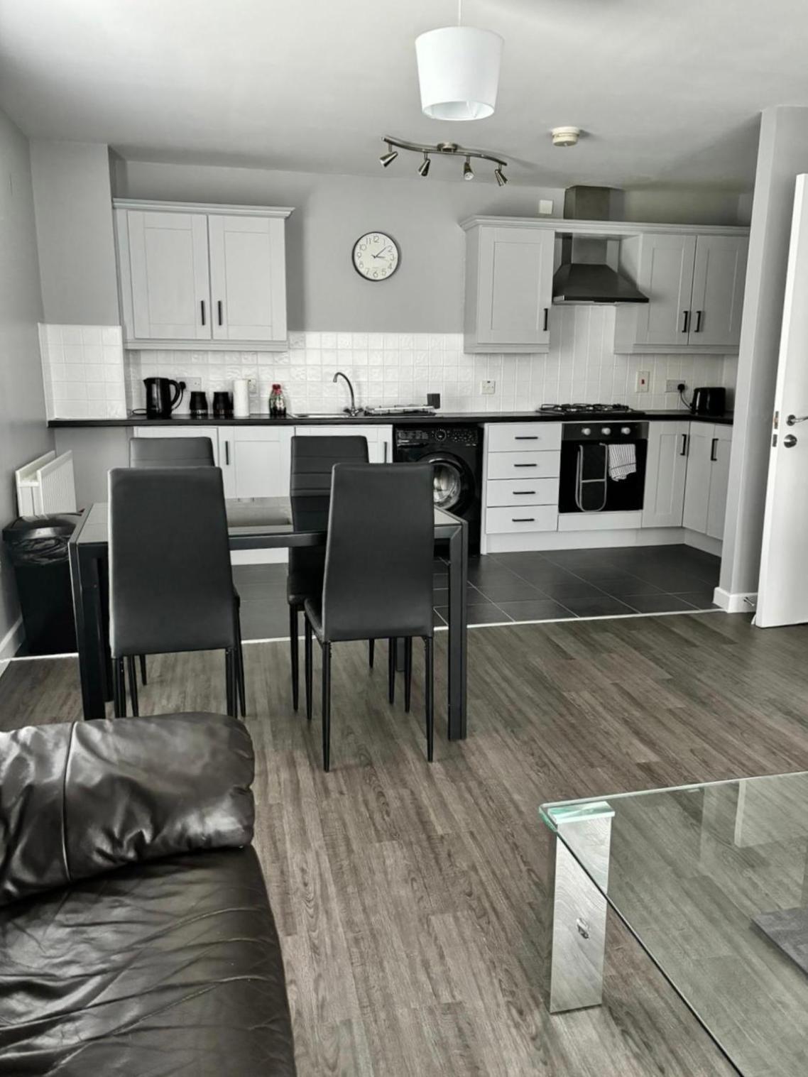 2 Bedroom Ground Floor Apartment