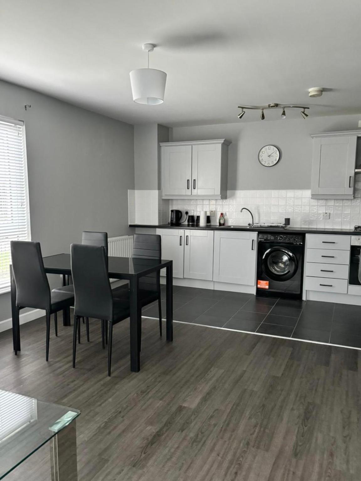 2 Bedroom Ground Floor Apartment
